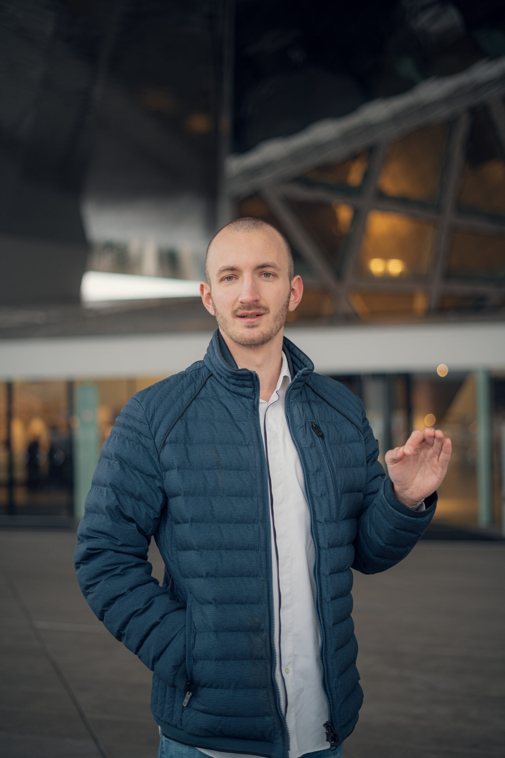 Leon H&uuml;ttl &ndash; Gr&uuml;nder von Marketing-Brand